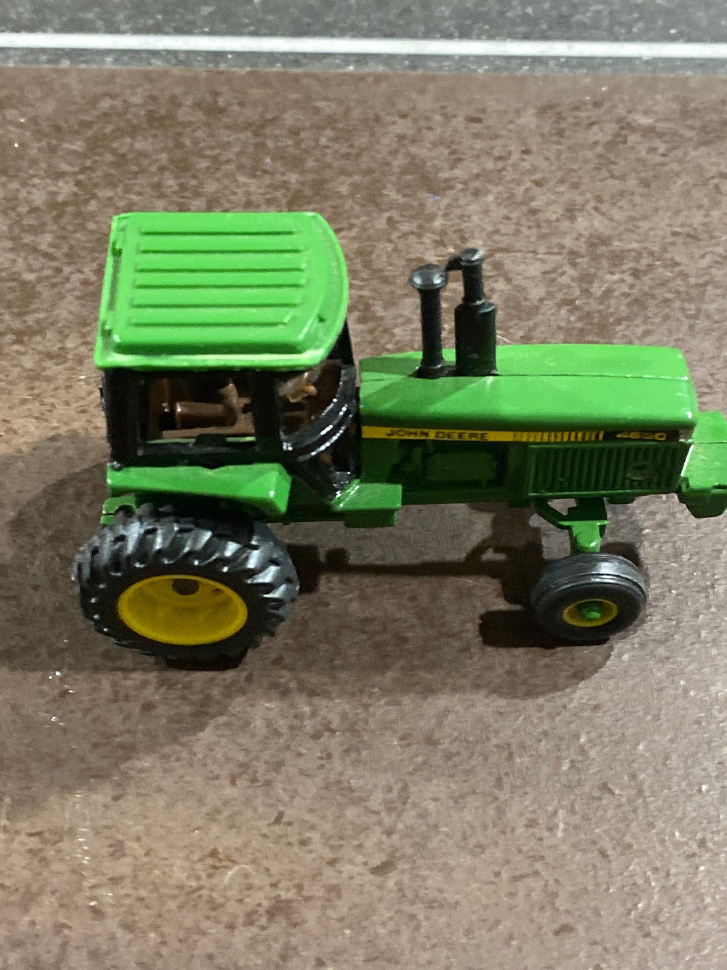 1/64 4650 John Deere