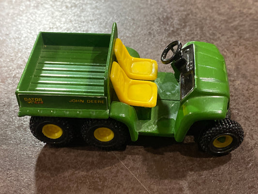 DieCast John Deere Gator 6x4