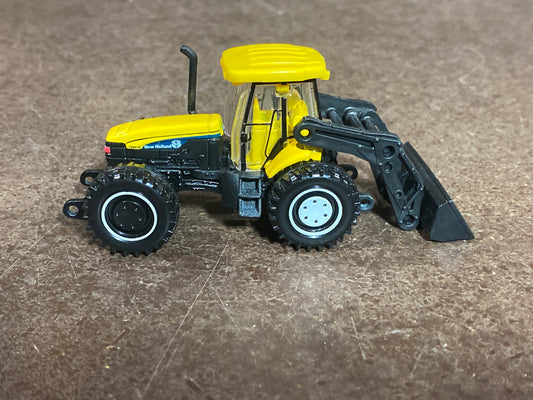Matchbox New Holland TV6070 Bi-Directional Tractor with Loader