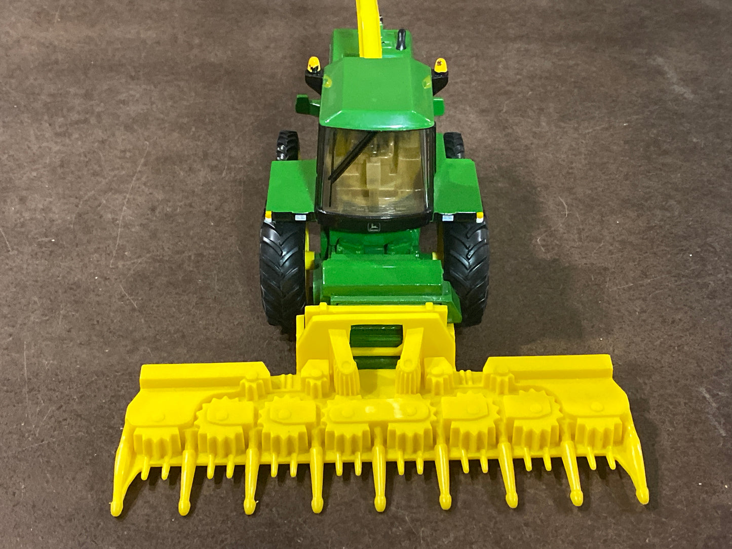 1/32 John Deere 6850 Forage Harvester