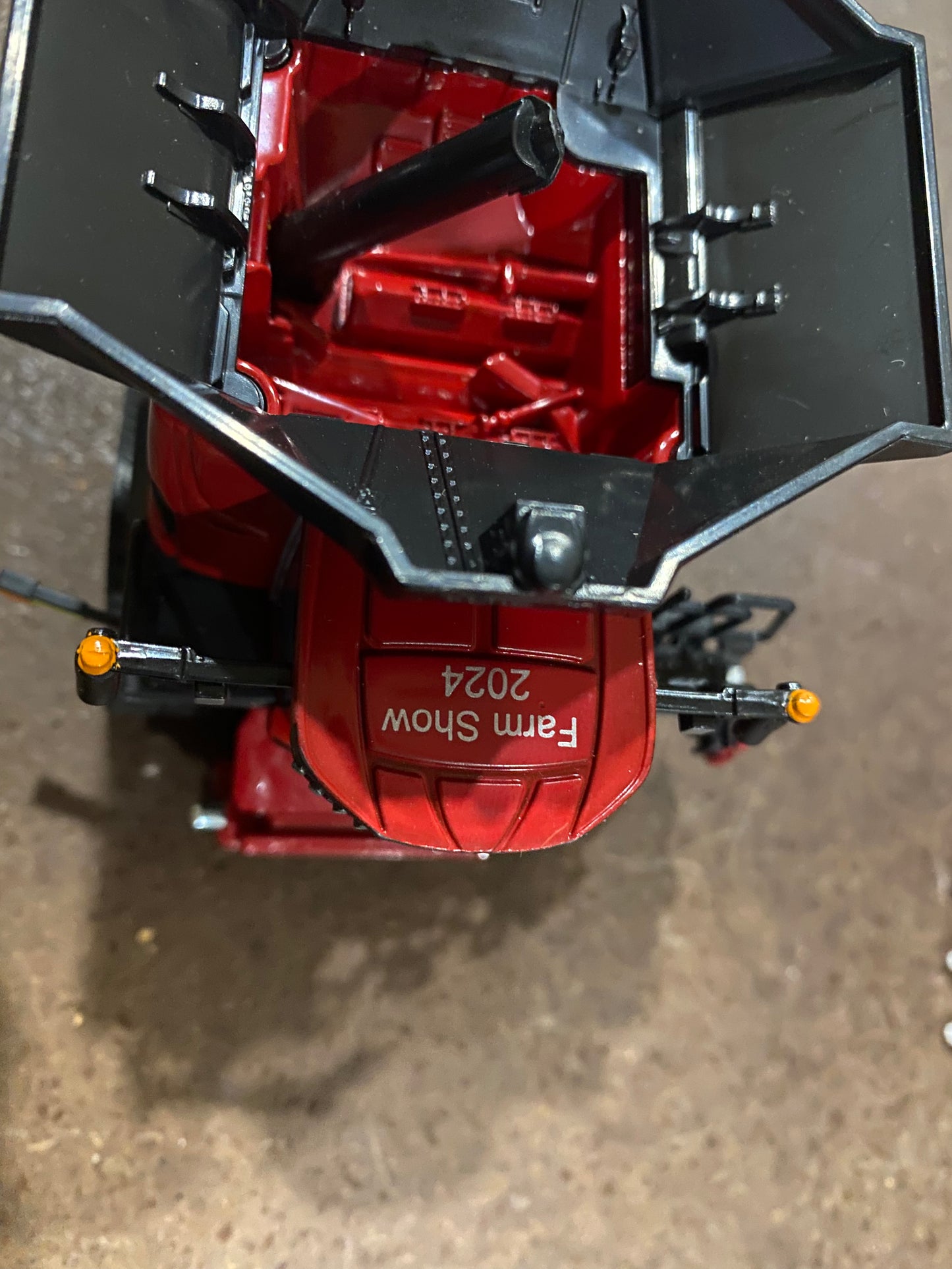 1/64 AF11 Combine 2024 Farm Show Edition