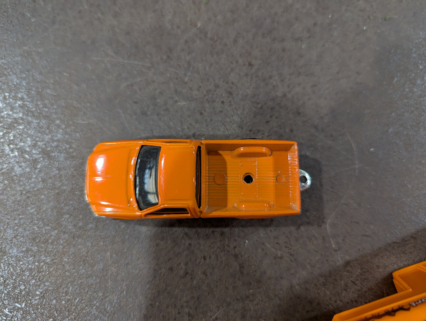 Tonka 1/64 Ford F-350 with Horse Trailer