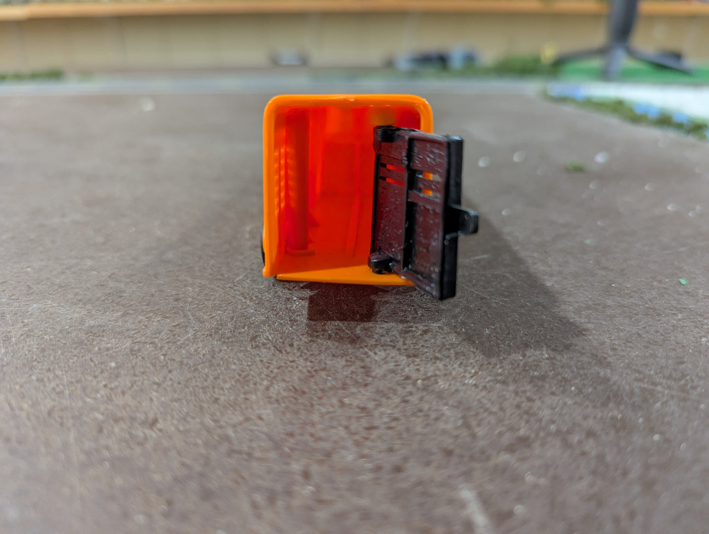 Tonka 1/64 Ford F-350 with Horse Trailer