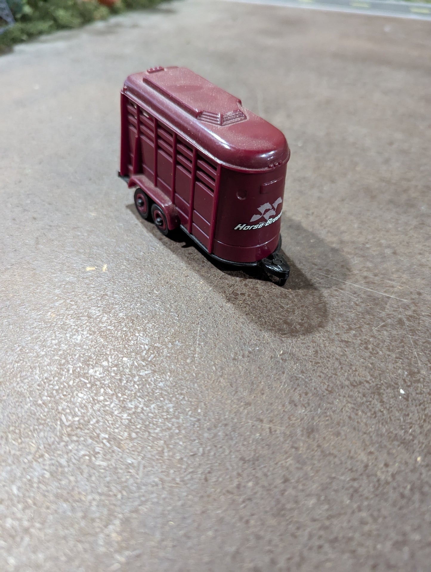 1/64 Tonka Horse Trailer