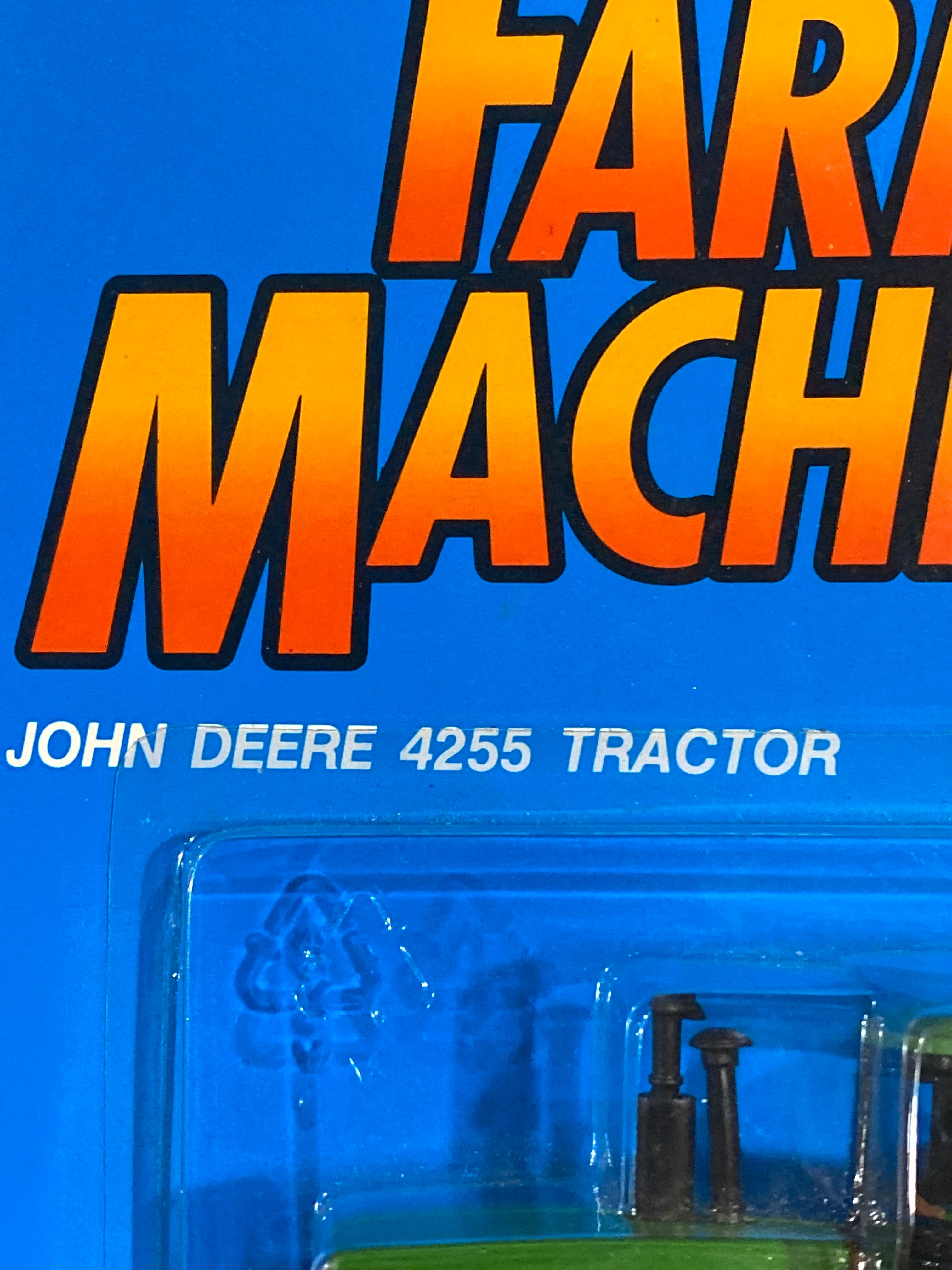 1/64 4255 John Deere Tractor