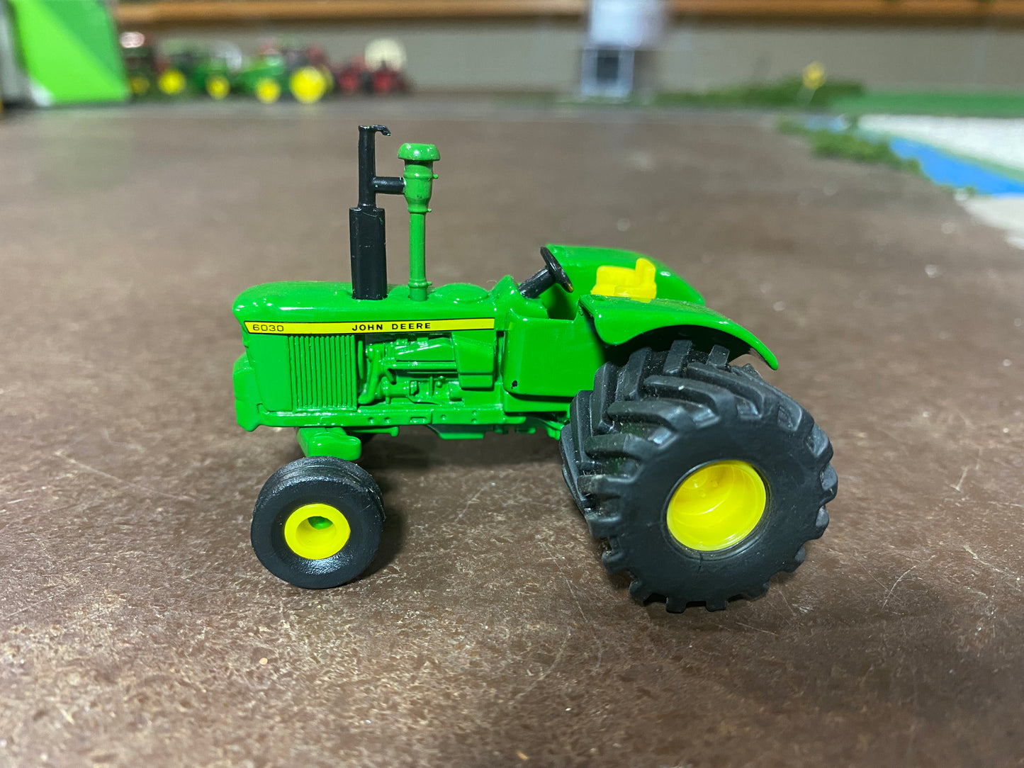 1/64 John Deere 6030 Wheatland with wide tires