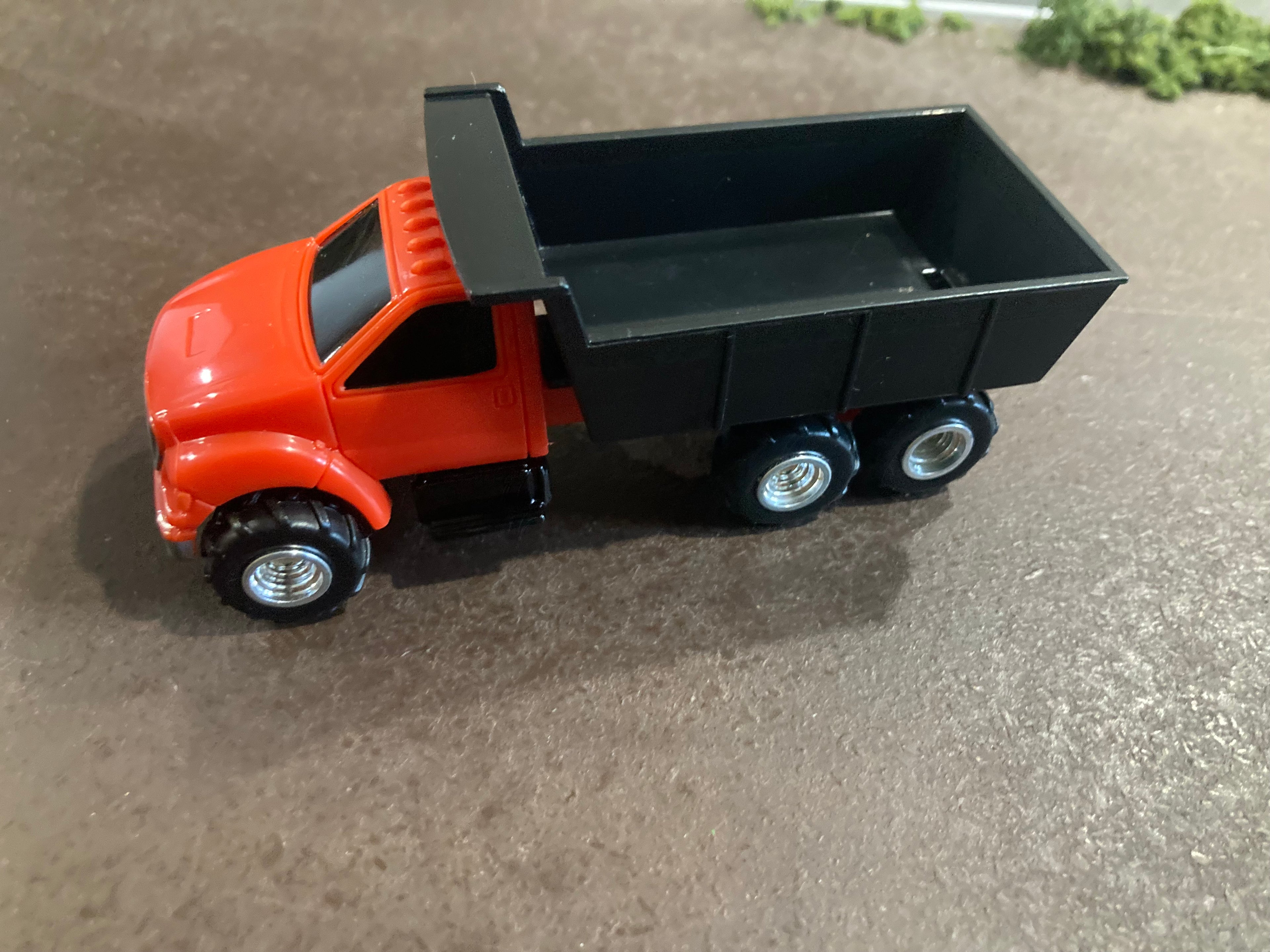 Ertl Dump Truck