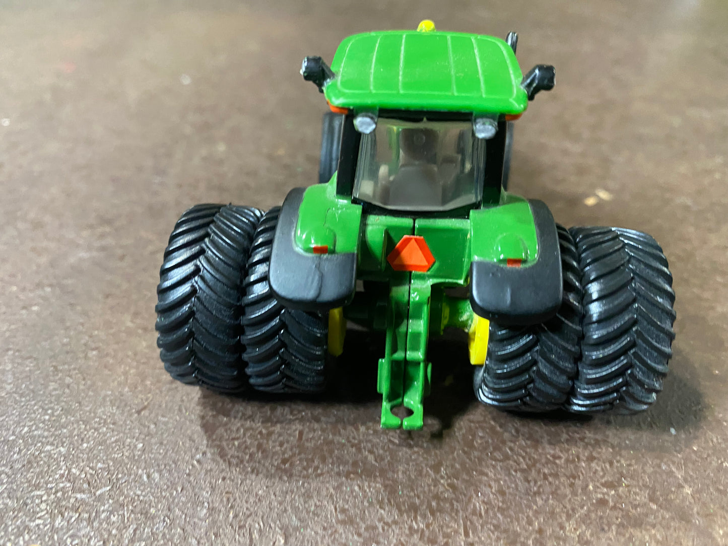 1/64 John Deere 8130 Custom Tires