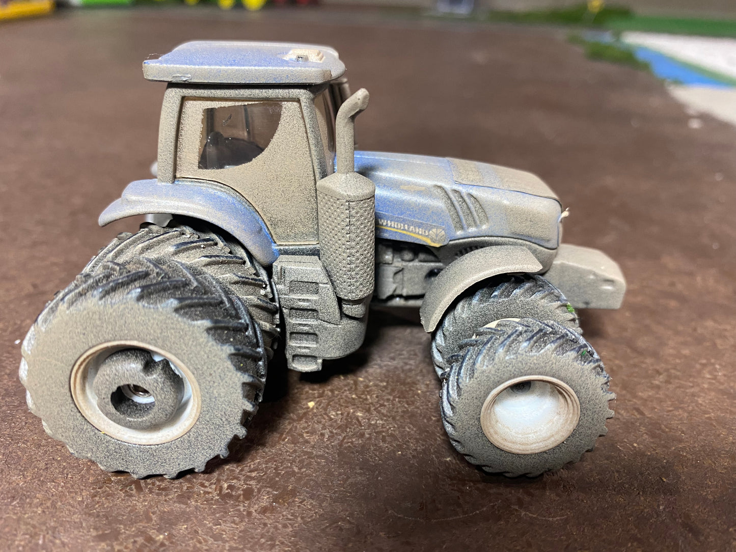 1/64 T8.435 Dusty