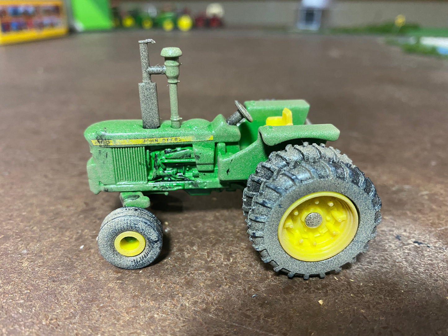 1/64 Dusty oily 6030 John Deere