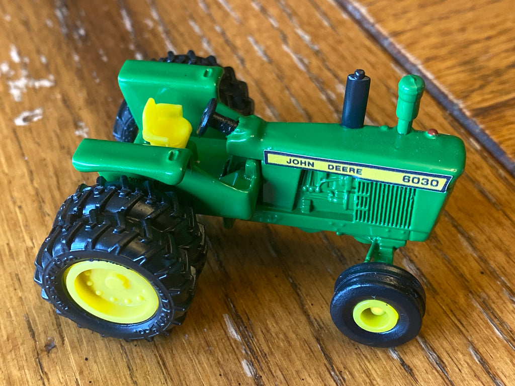 1/64 John Deere 6030 Non-turbo with Row Crop Fenders