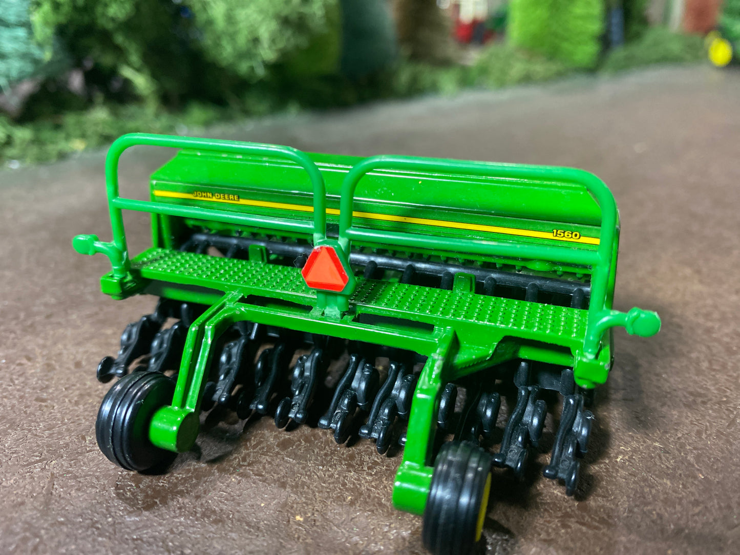 1/64 John Deere 1590 Grain Drill