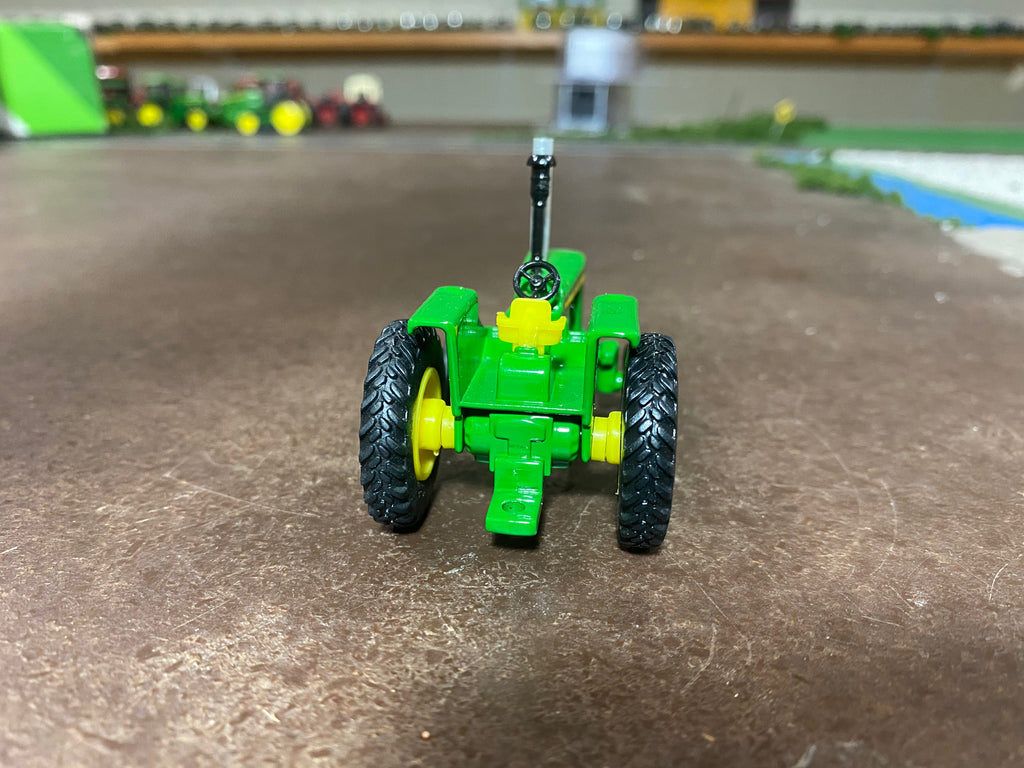 1/64 John Deere 6030 Show Tractor