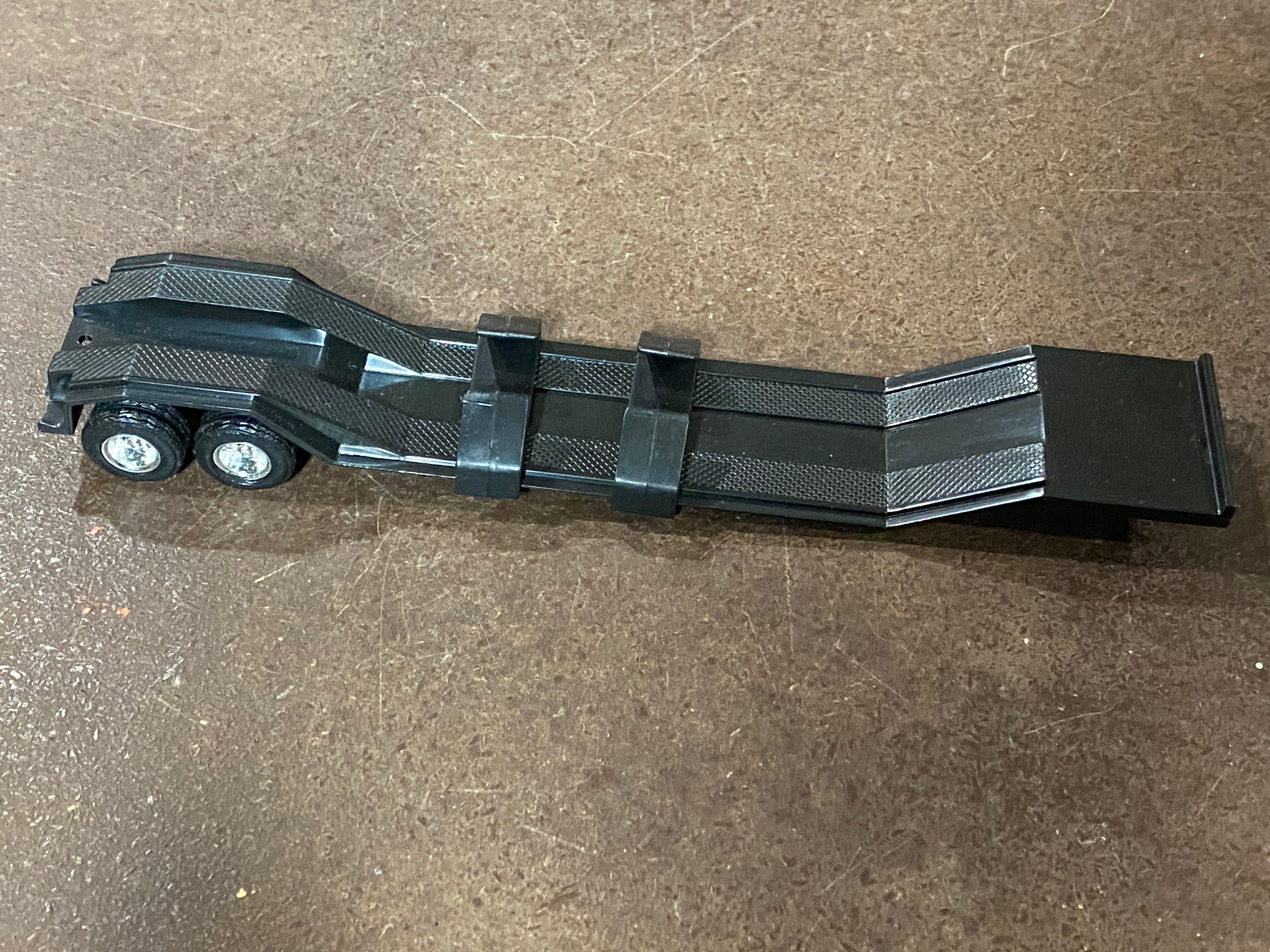 1/64 Lowboy plastic by Ertl