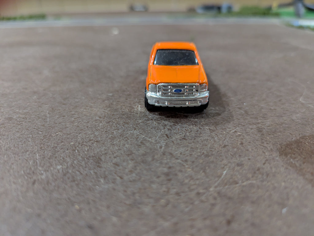 Tonka 1/64 Ford F-350 with Horse Trailer