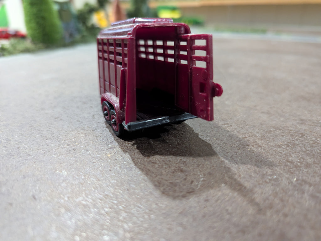 1/64 Tonka Horse Trailer