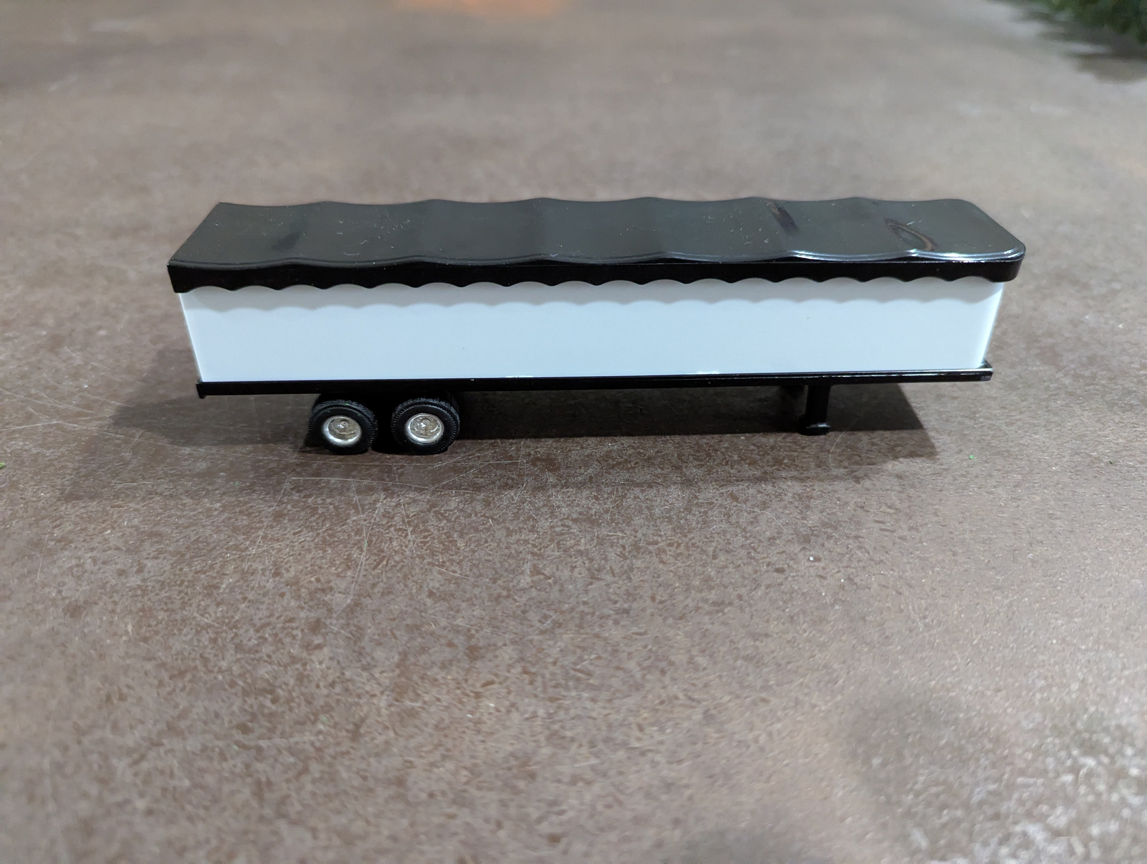 Small Grain Trailer