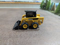 1:32 John Deere Skid Steer Toy